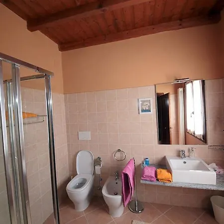 Diana - Pesaro Mare E Cultura - Intera Con Piscina * Mombaroccio