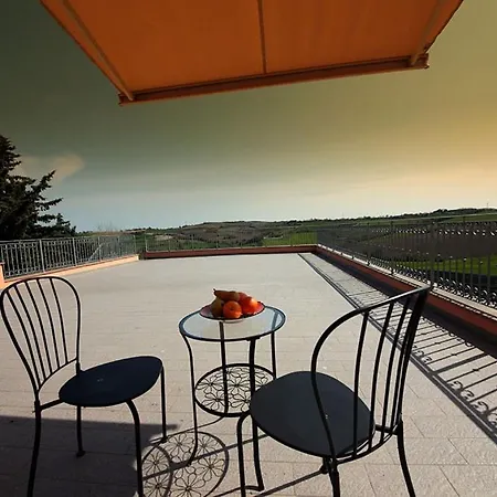 Diana - Pesaro Mare E Cultura - Intera Con Piscina * Mombaroccio