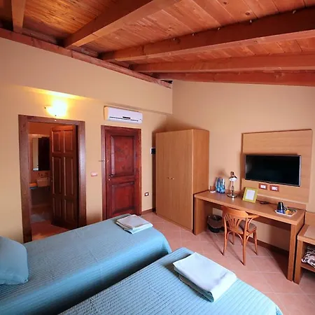 Diana - Pesaro Mare E Cultura - Intera Con Piscina *