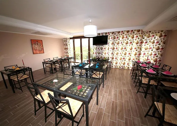 Diana - Pesaro Mare E Cultura - Intera Con Piscina Villa