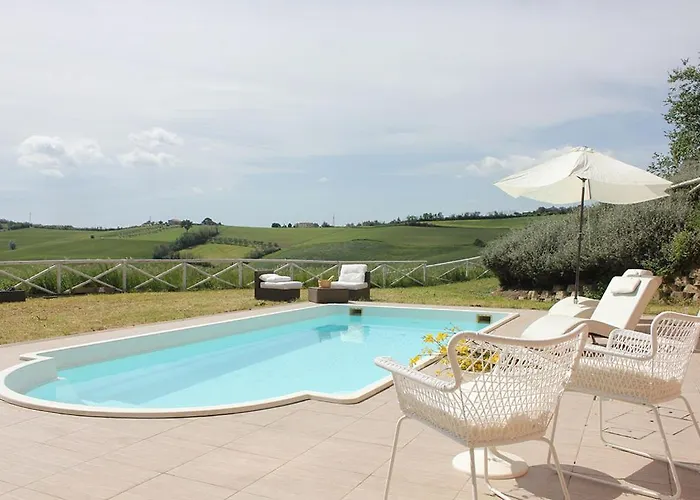 Diana - Pesaro Mare E Cultura - Intera Con Piscina Villa *