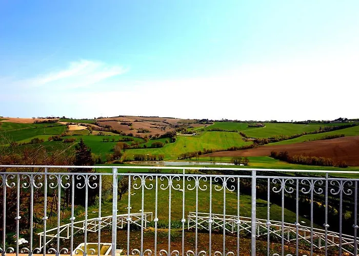 Diana - Pesaro Mare E Cultura - Intera Con Piscina * Mombaroccio