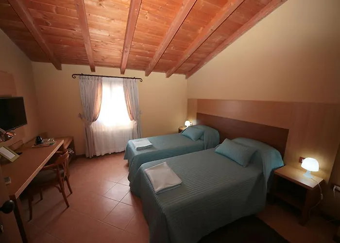 Villa Diana - Pesaro Mare E Cultura - Intera Con Piscina *