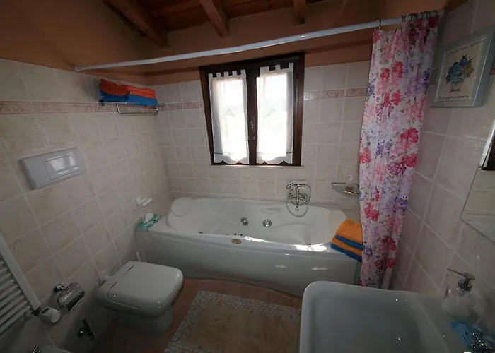 Diana - Pesaro Mare E Cultura - Intera Con Piscina Villa